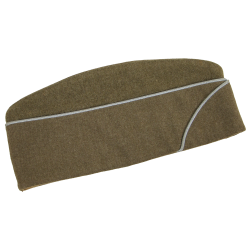 Calot troupe, Pfc. Michael Chobot, Co. E, 325th Glider Inf. Regt., 82nd Airborne Division, ETO