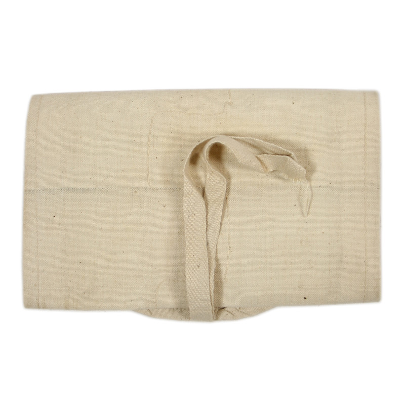 Roll, Toiletry, British, 1942