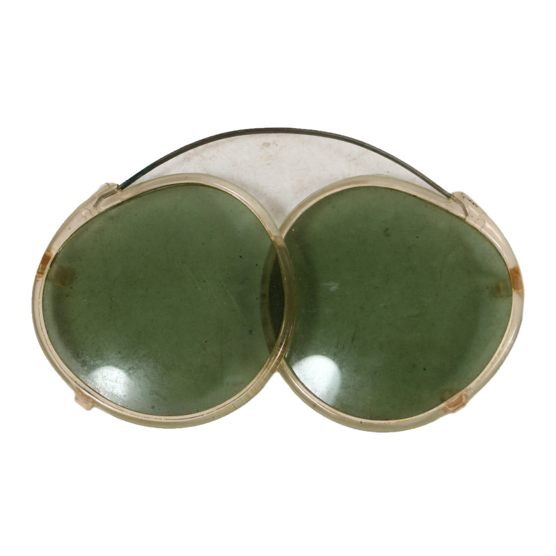 Verres solaires en Zyl, AMERICAN OPTICAL, avec étui
