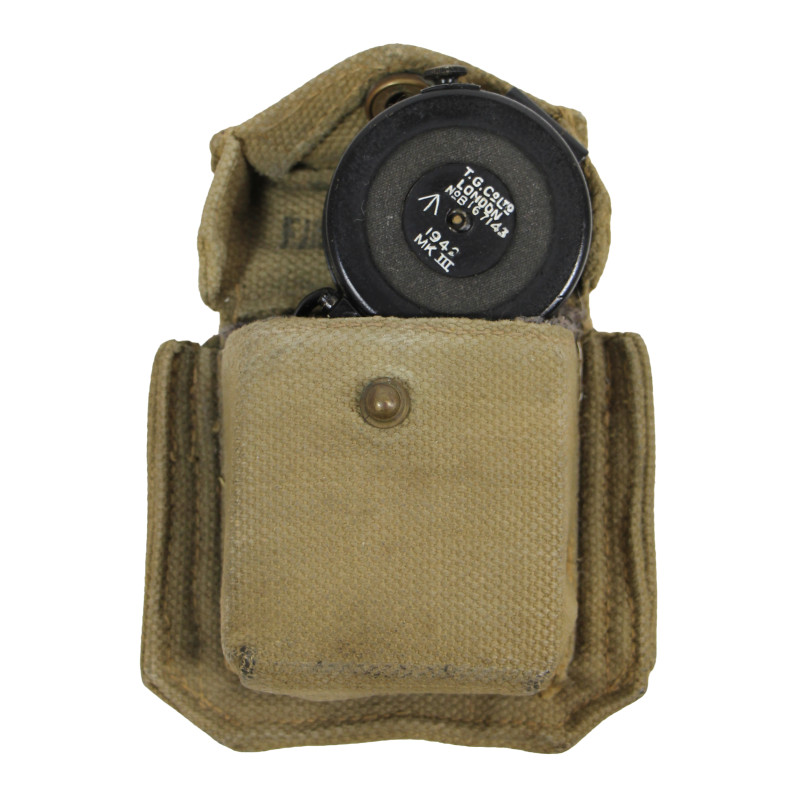 Compass, Mk III, British, 1942, in Web Case, FINNIGANS LTD. /I\ 1942