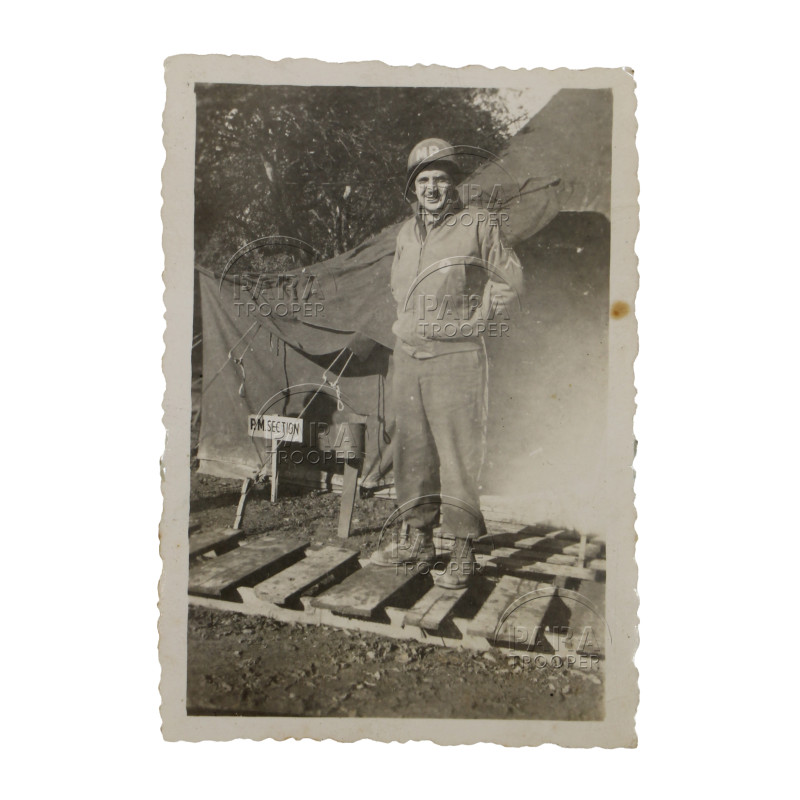 Photographie, MP, 1st Engineer Special Brigade, France, 1944