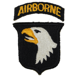 Insigne, 101st Airborne Division, Type 5, langue blanche