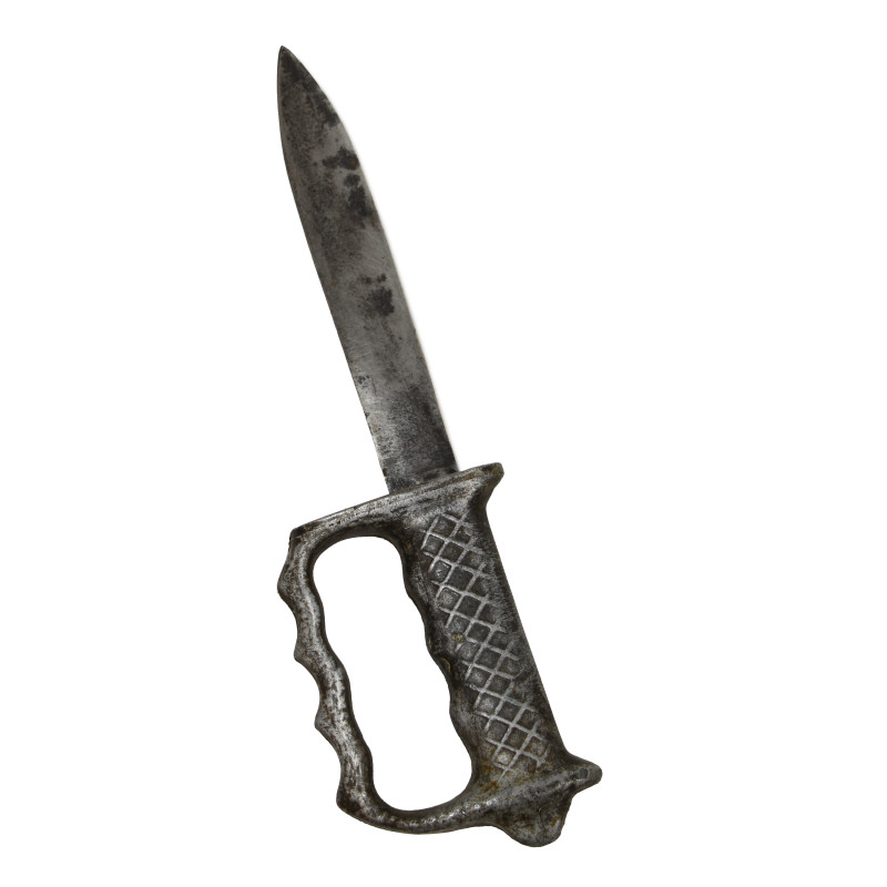Knife, Knuckle, Made in New Zealand, with Scabbard, Leather