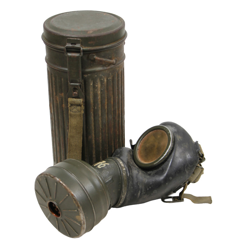 Masque à gaz M38 allemand, 1942, avec boîtier, 1940, Ob. Gefr. Franz Mikschy