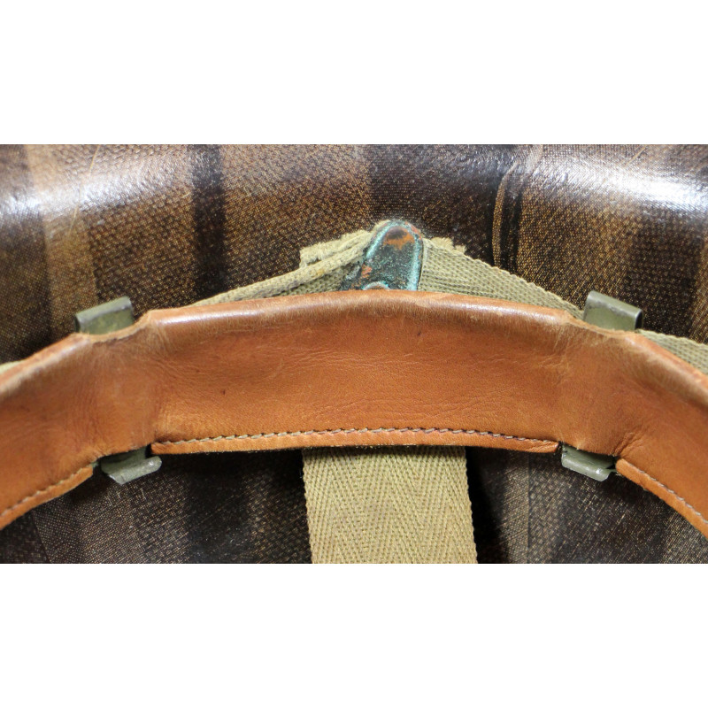 Casque M1, pattes mobiles, Schlueter, liner SEAMAN PAPER CO., filet à larges mailles