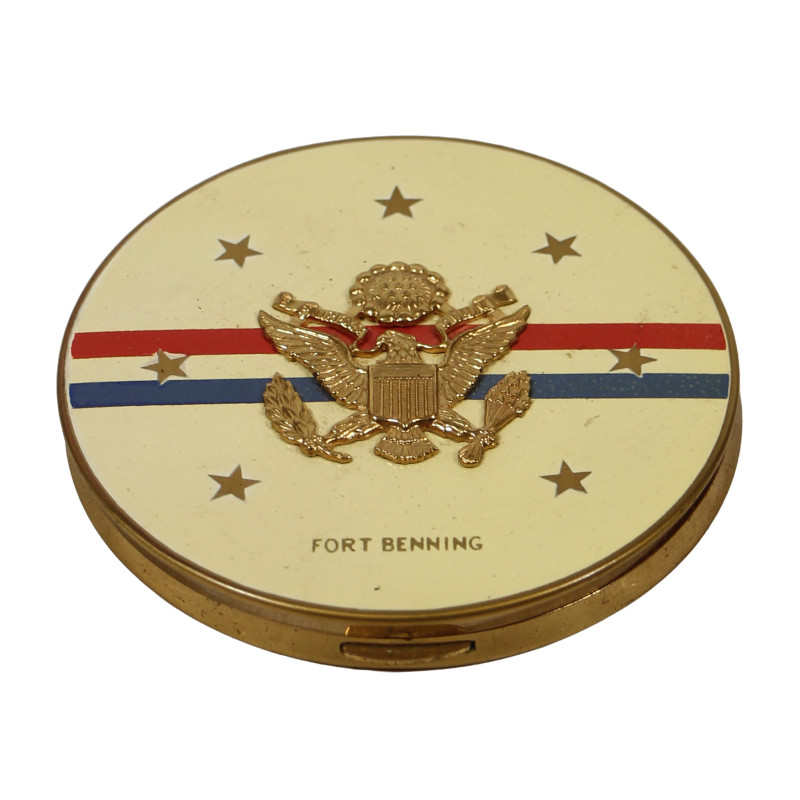 Compact, Powder, Henriette, Fort Benning