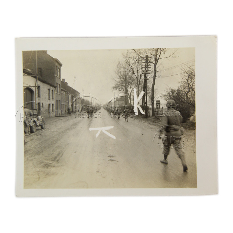 Photo, 101st Airborne Division, Bastogne - Houffalize