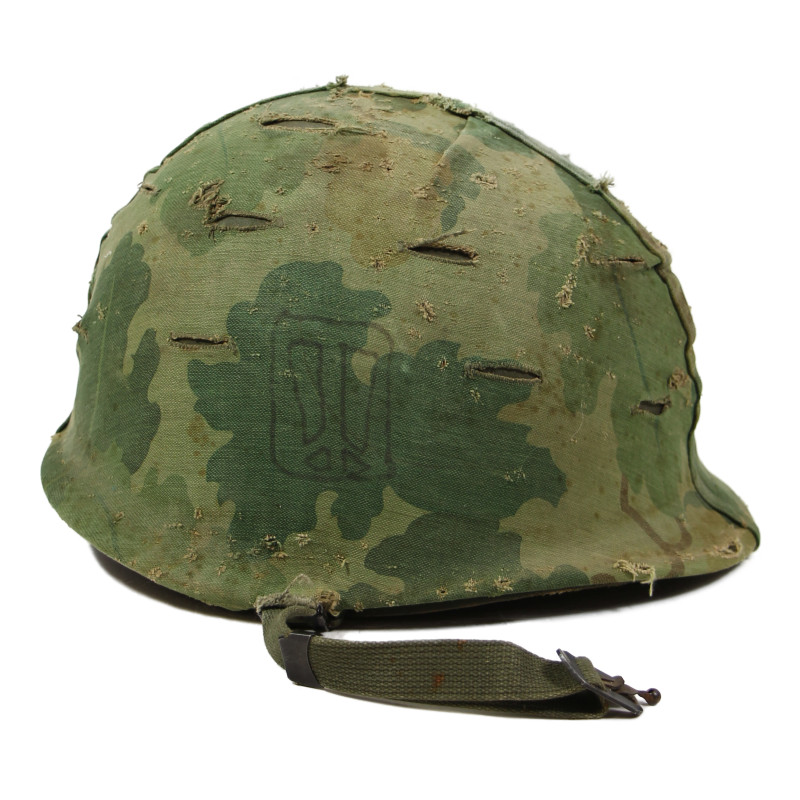 Casque M1, parachutiste, avec couvre-casque Mitchell, Viêt-Nam, 1967