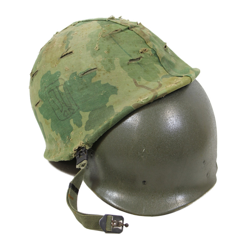 Casque M1, parachutiste, avec couvre-casque Mitchell, Viêt-Nam, 1967