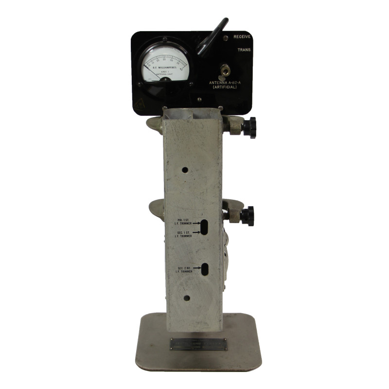 Test, Stand, FT-252-E, with Test, Case, CS-81-E, for BC-611, Handie-Talkie, SCR-536