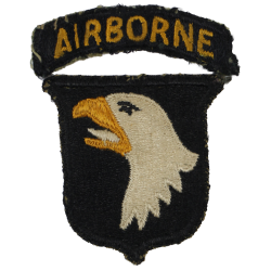 Insigne, 101st Airborne Division, Type 6, langue blanche, dos vert 1943