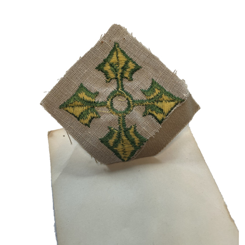 Insigne, 4th Infantry Division, chino