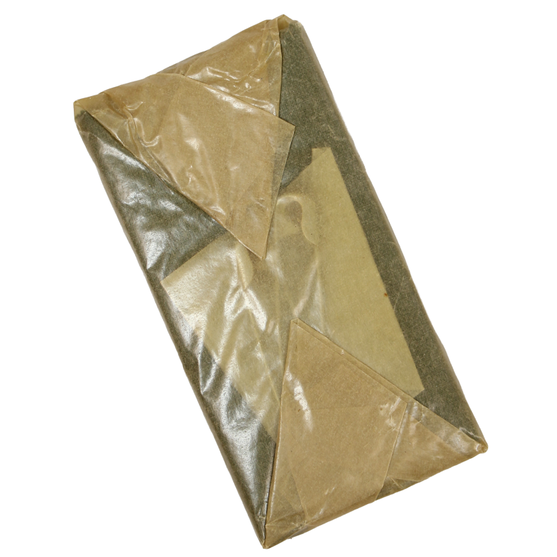 Bandage, Triangular, Sterilized, Item No. 9204100, RICHARD GREEN & CO.