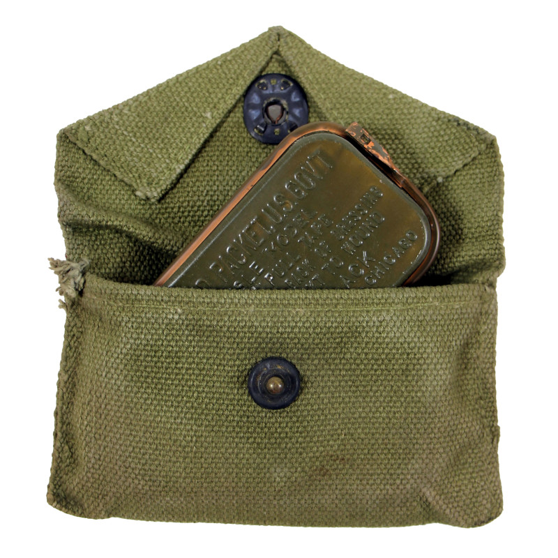 Pochette à pansement M-1942, GEIB, Incorporated 1943, avec pansement Carlisle