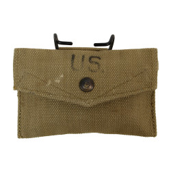 Pochette à pansement M-1942, British-Made, M.E. Co. 1944, avec pansement Carlisle