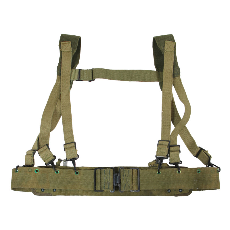 Harnais ST-54-A & ST-55-A, avec coussin M-391-A et sacoche BG-150-A, BC-1000 (SCR-300), état neuf