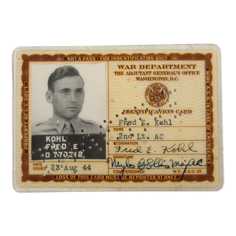 Grouping, 1st Lt. Fred Kohl, pilote de P-61 Black Widow, 421st Night Fighter Squadron, 5th Air Force, USAAF, PTO