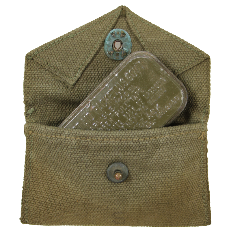 Pouch, First-Aid, M-1942, INDEPENDENT AWNINGS 1945, with Packet, First-Aid, Carlisle