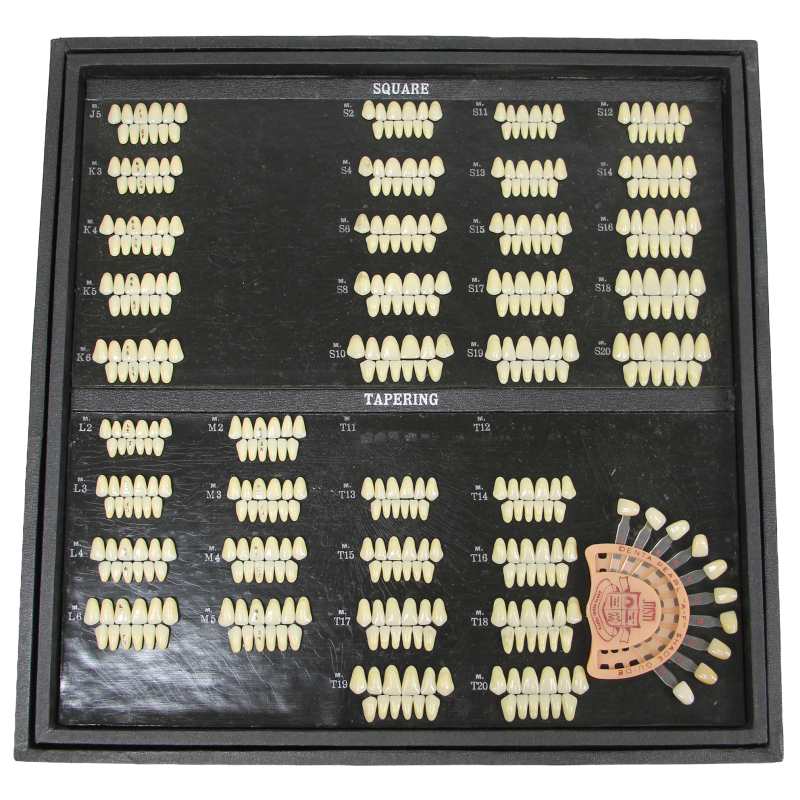Coffret de prothésiste dentaire, Mold Guide, THE S.S. WHITE DENTAL MFG. CO.