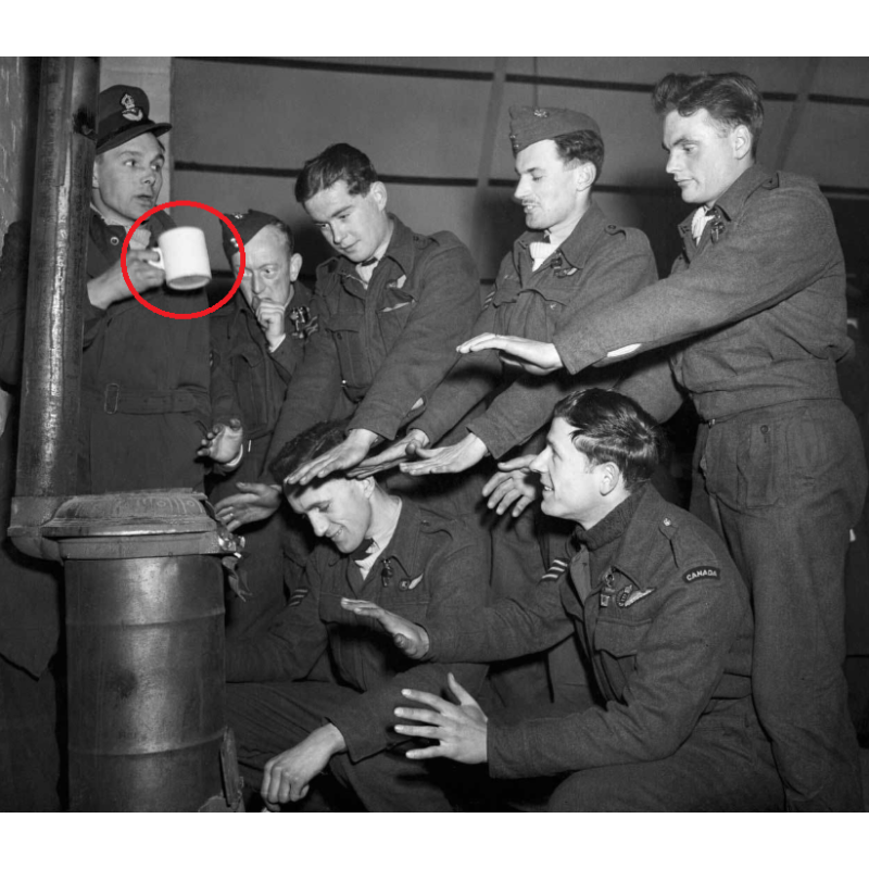 Chope en porcelaine, Royal Air Force, NELSON WARE 1941