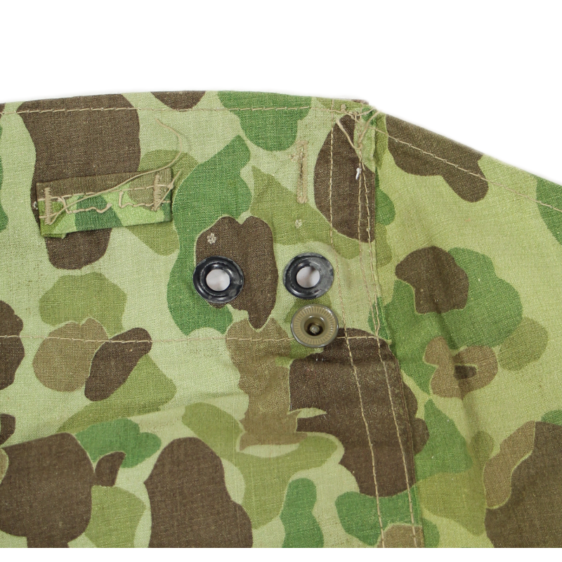 Demi-toile de tente camouflée réversible, USMC, POWERS & CO. 1943, état neuf
