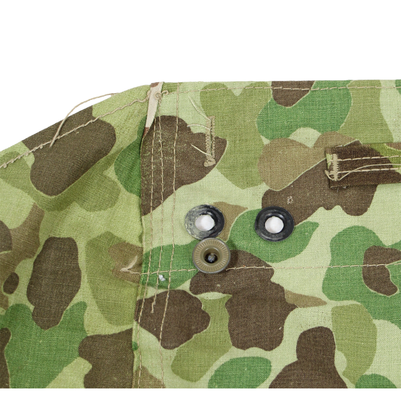 Demi-toile de tente camouflée réversible, USMC, POWERS & CO. 1943, état neuf
