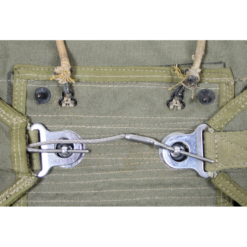 Enveloppe de parachute ventral, Type A-4, QAC, USAAF, NATIONAL AUTOMOTIVE FIBRES, INC. 1944