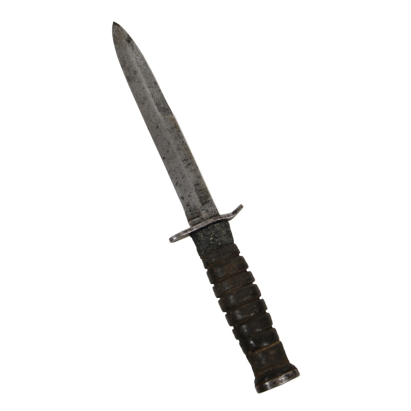 Knife, Trench, USM3, CASE 1943 on Blade, with Scabbard, USM8, 1st Type, Named