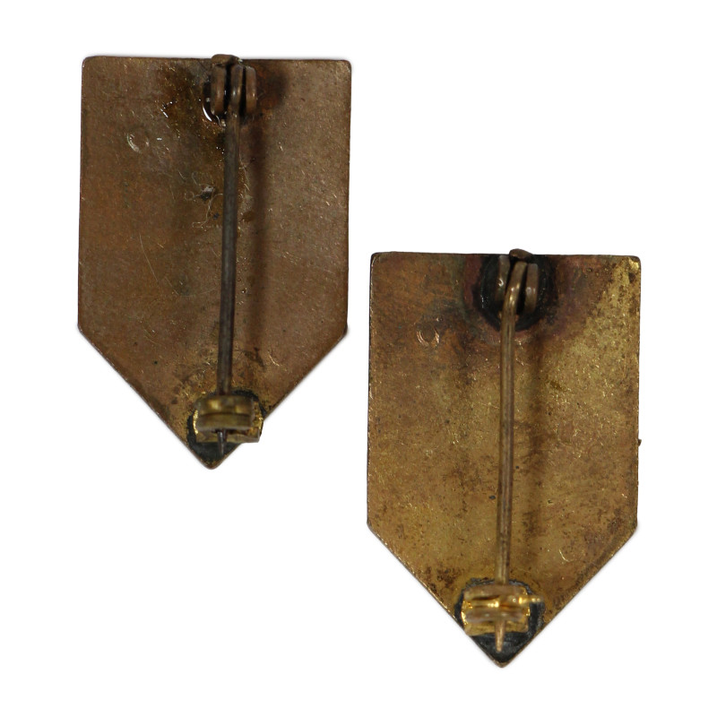 Paire de crests, 1st Infantry Division, à épingle