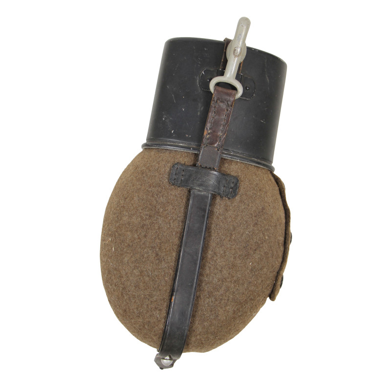 Canteen, German, W.A.L. 36, Complete