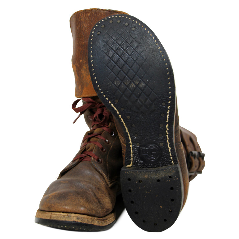 Brodequins à jambières (buckle boots), pointure 8 ½ D