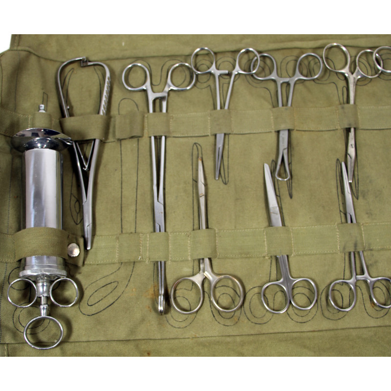 Case, Operating, Small, Improved, WARREN LEATHER GOODS CO., Item No. 9308500, with Instruments