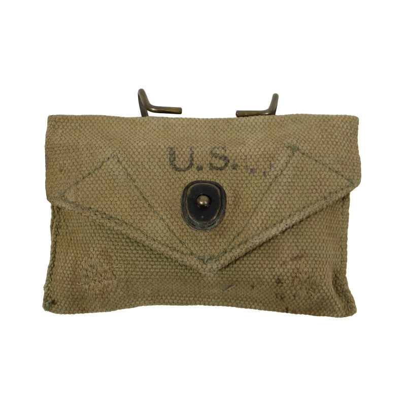 Pochette à pansement M-1942, APPLETON AWNING SHOP 1945, avec pansement Carlisle