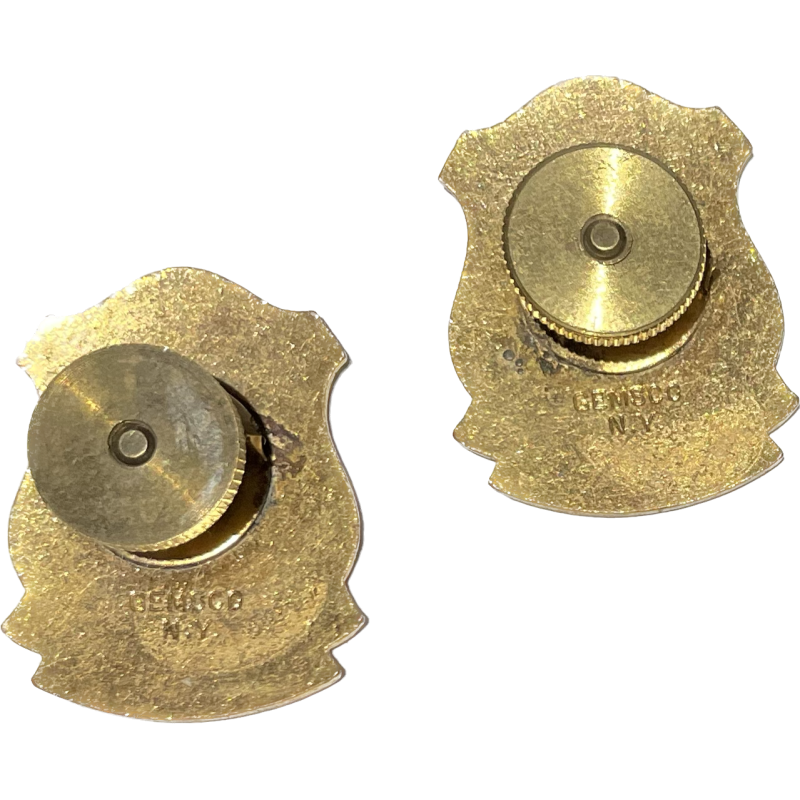 Paire de crests, 147th Field Artillery Regiment, Nouvelle-Guinée, Philippines