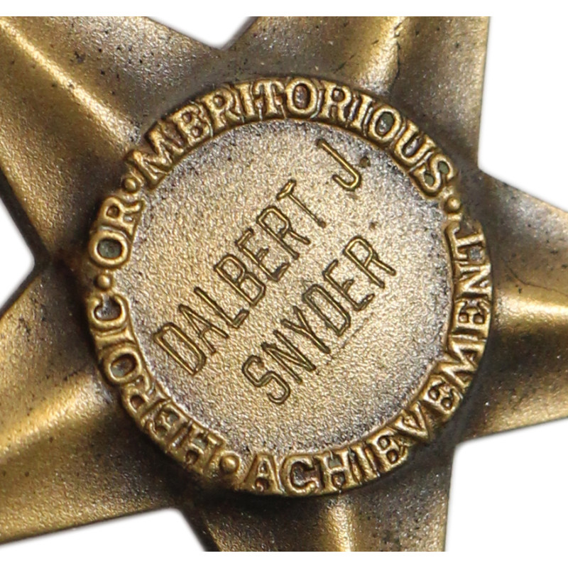 Médaille, Bronze Star, Pfc. Dalbert Snyder, Co. E, 2nd Inf. Regt., 5th Infantry Division, WIA, ETO
