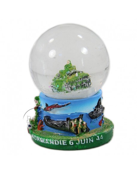 Snow globe, tank, small