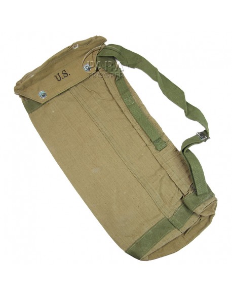 Bag carrying M6 for rockets, 1944 Bag carrying M6 for rockets, 1944