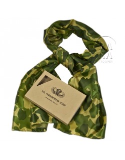 Foulard camouflé, parachute