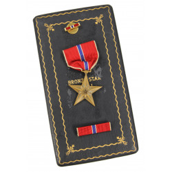 Medal, Bronze Star, in box