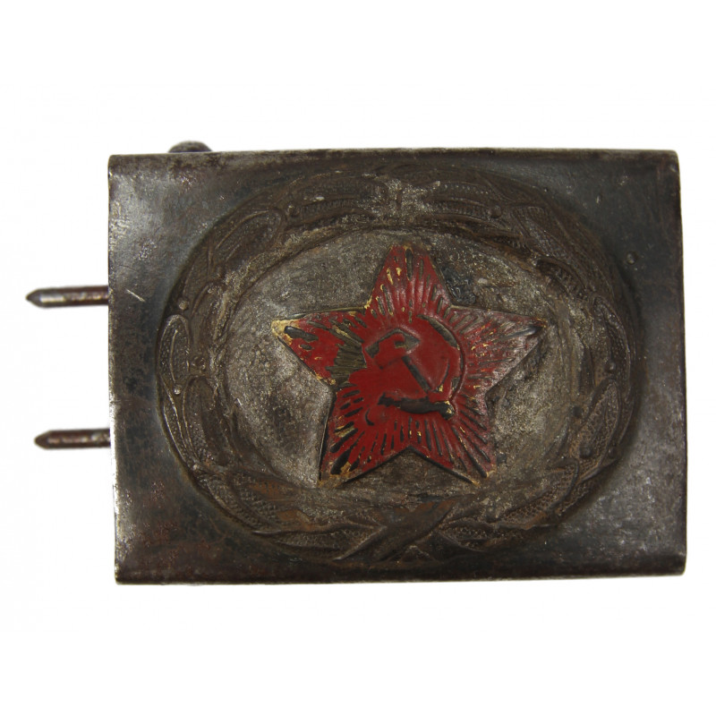 Boucle de ceinturon Luftwaffe, modifiée étoile soviétique Boucle de ceinturon Luftwaffe, modifiée étoile soviétique