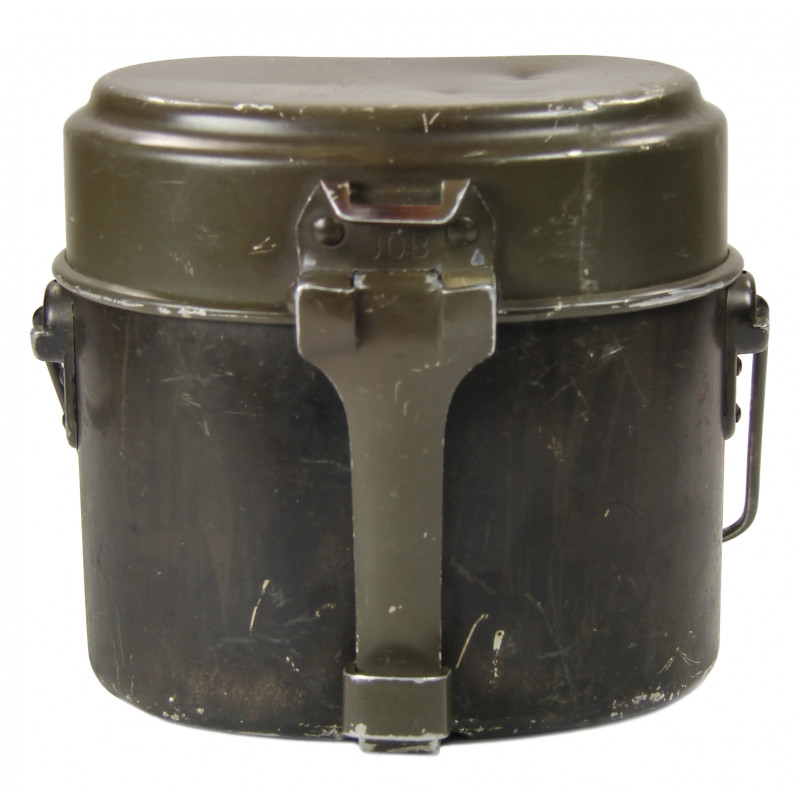 Canteen, German