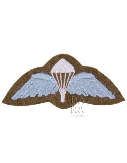 Cloth wings, British